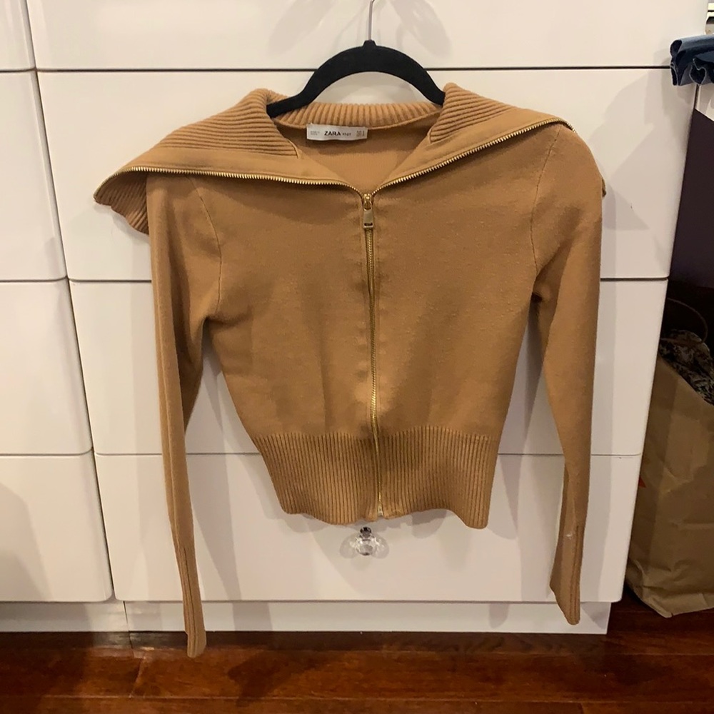 Zara brown zip up